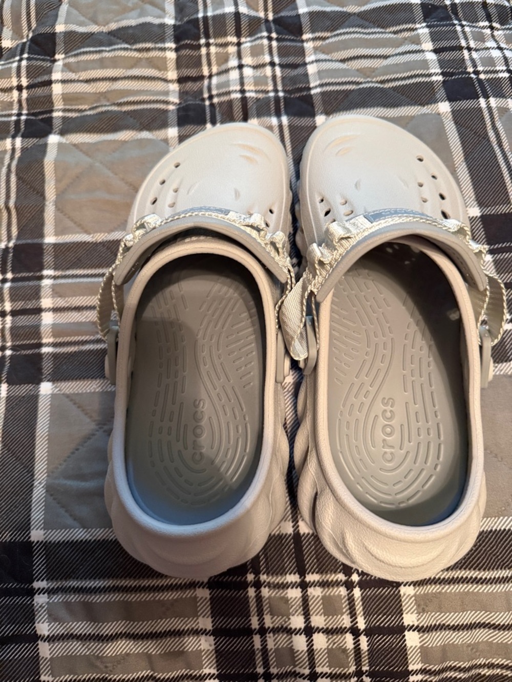 Crocs - Picture 2 of 4